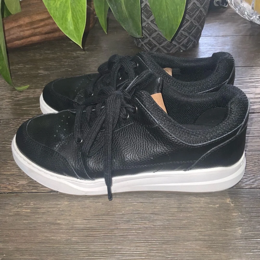 Easy Spirit + Denise Austin Black Pickleball Court Athletic Shoes Size 8